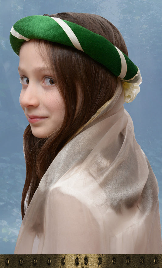 3714  MEDIEVAL TIARA ELIZABETH GREEN